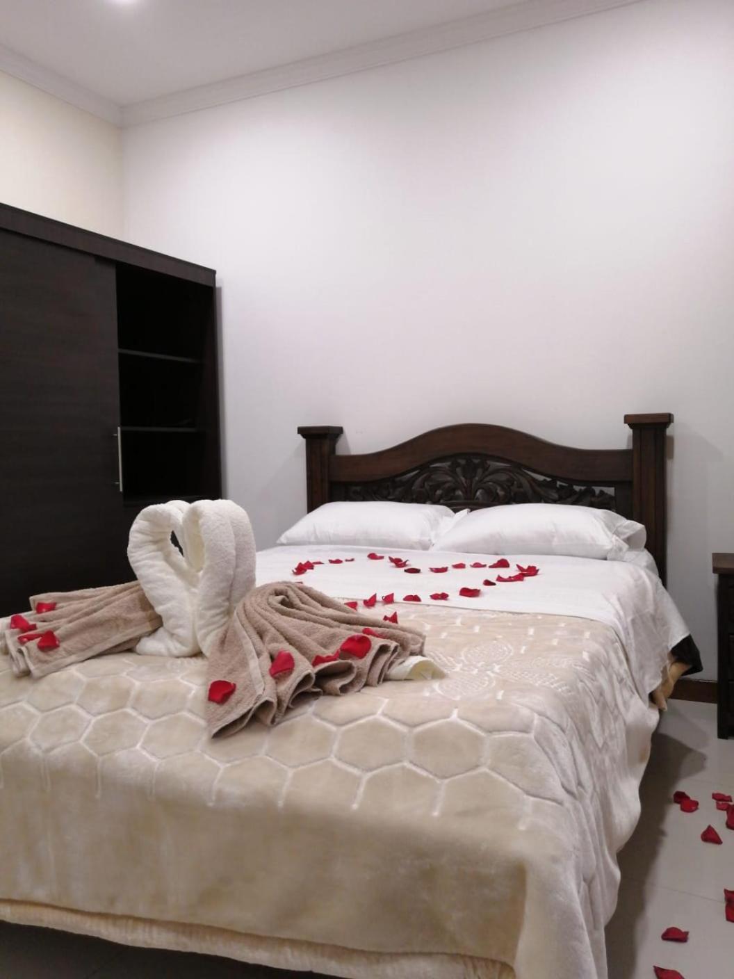 Hotel El Monarca Tunja Eksteriør billede